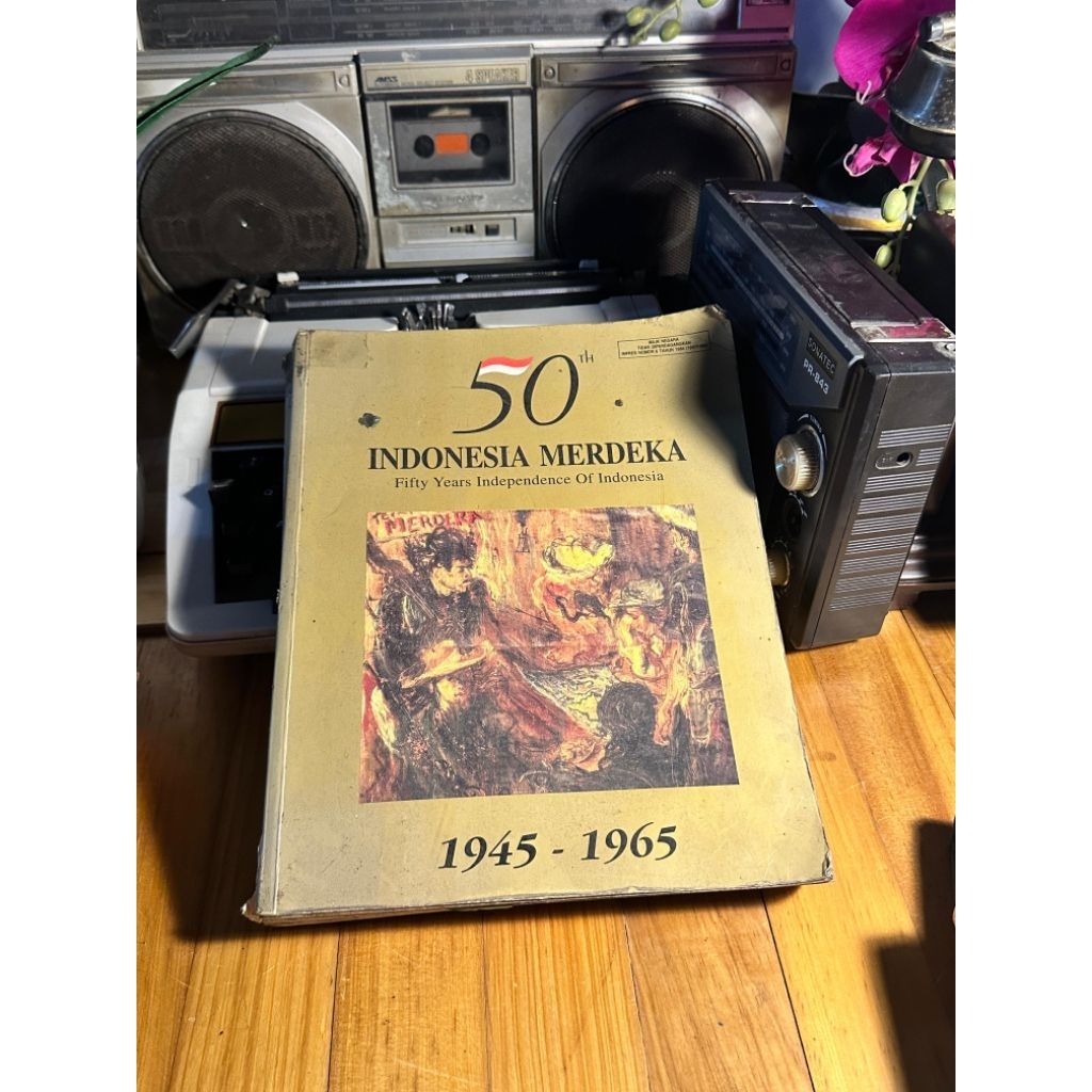 Buku Koleksi 50 Tahun Indonesia Merdeka 1945 - 1965
