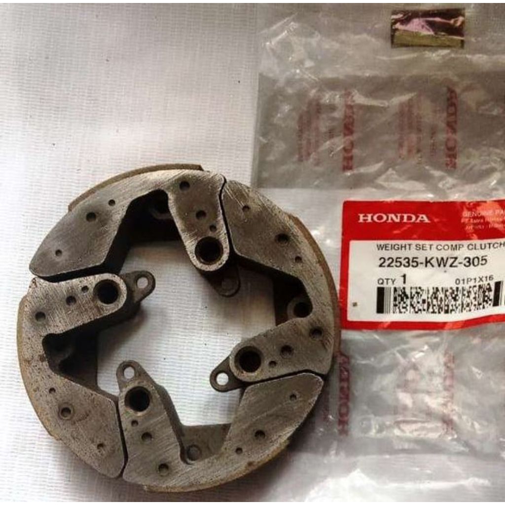 Kampas Ganda Original Untuk Motor Revo AT matic Kodepart 22535-KWZ-305