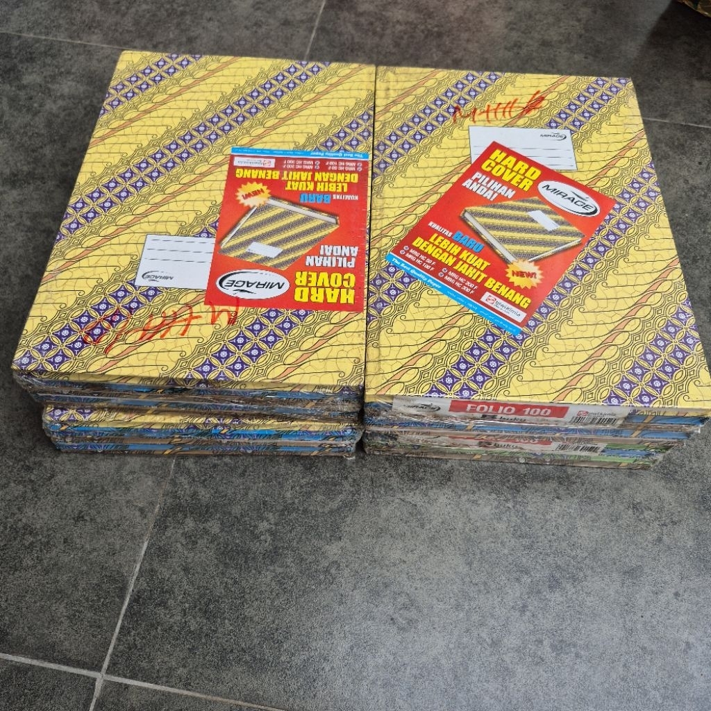 buku hardcover Folio 100 lembar
