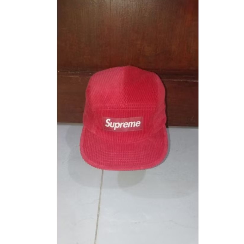 topi corduroy Supreme