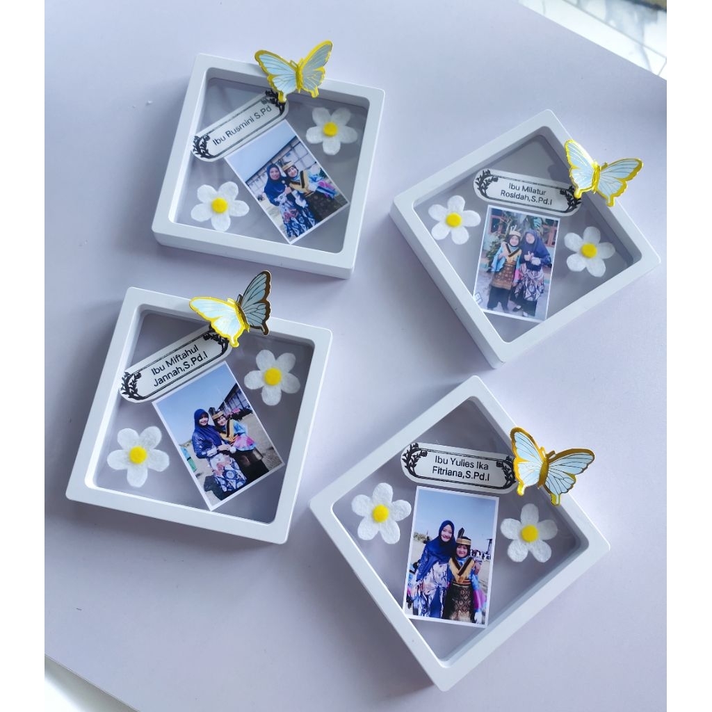 Kado Hari Guru,Bingkai foto mini ukuran 11x11 custom nama dan foto