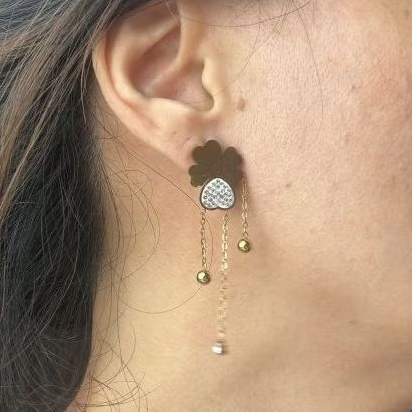 Giwang juntai motif bunga warna gold | Titanium