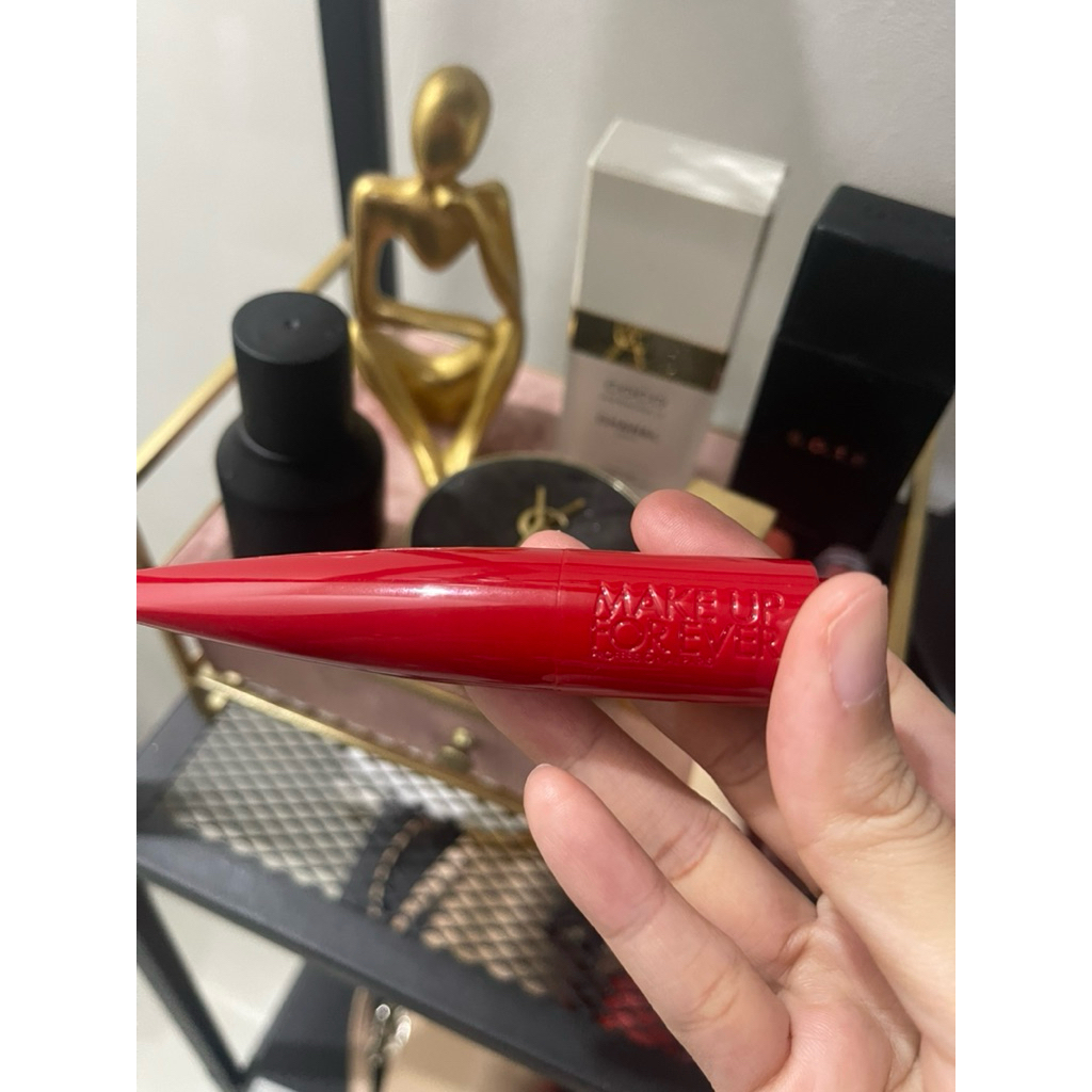 Make up forever Satin lipstick