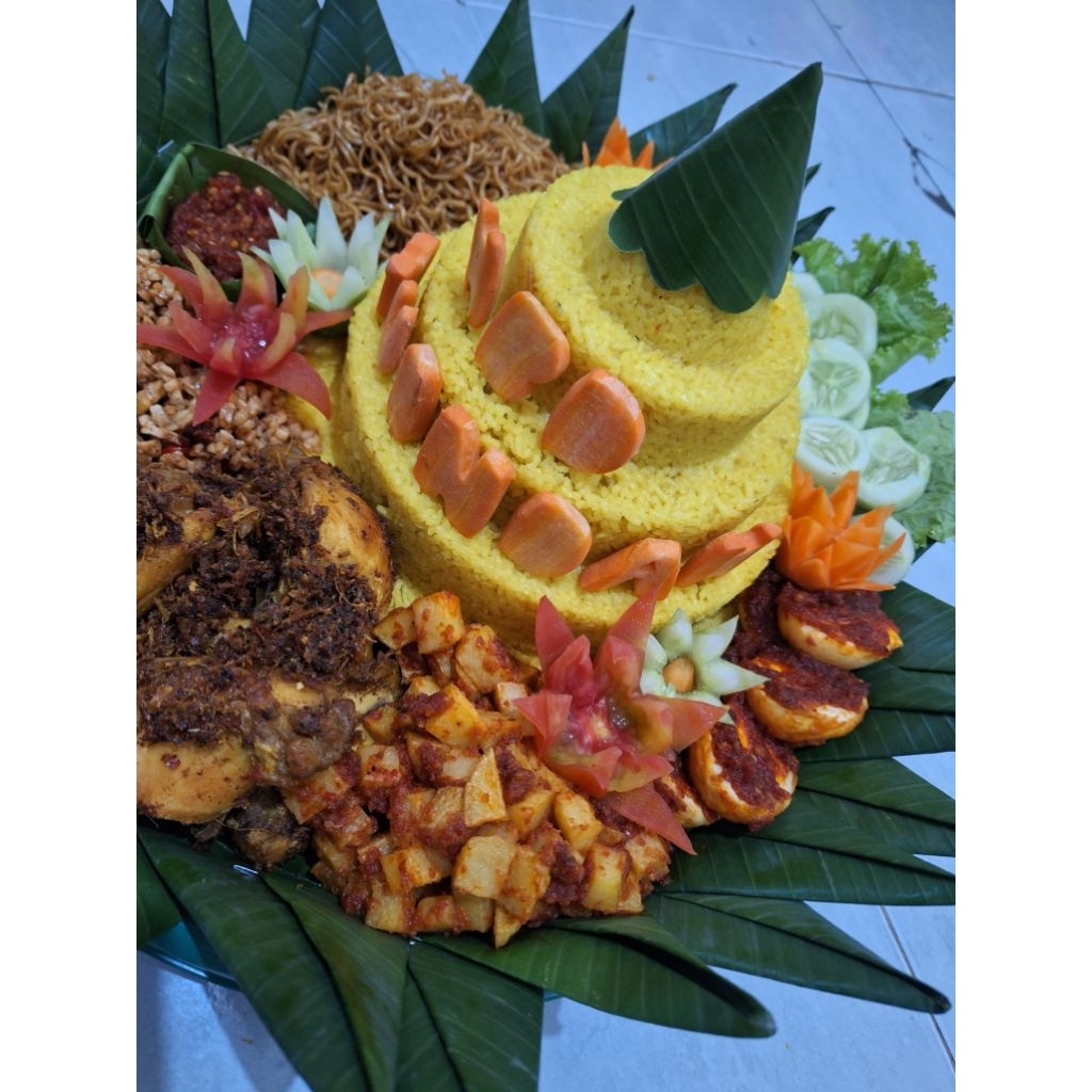 Nasi Tumpeng|nasi Kuning|Nasi Kotak