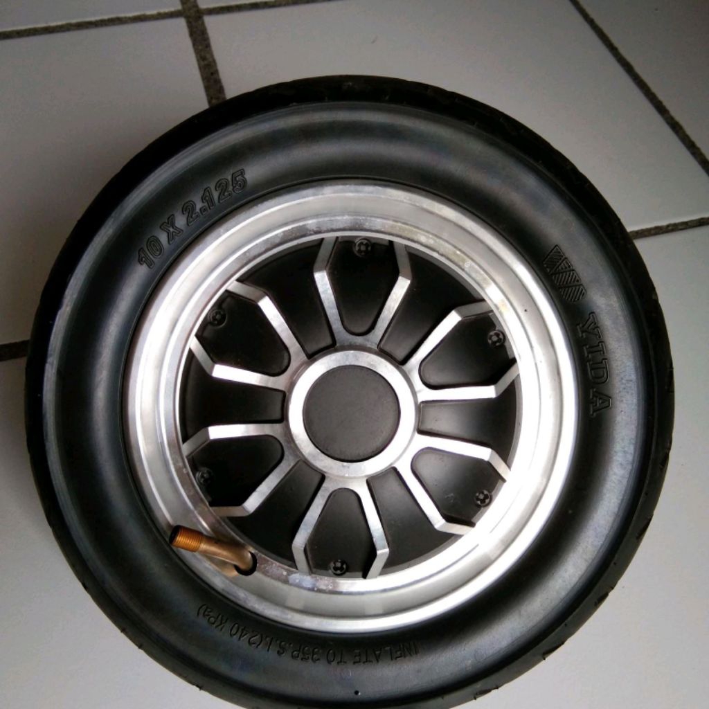 Roda dinamo hoverboard brusles / bldc 10". ( +/- 24 cm ) 36 volt. 350 watt. Kondisi bekas tapi NORMA