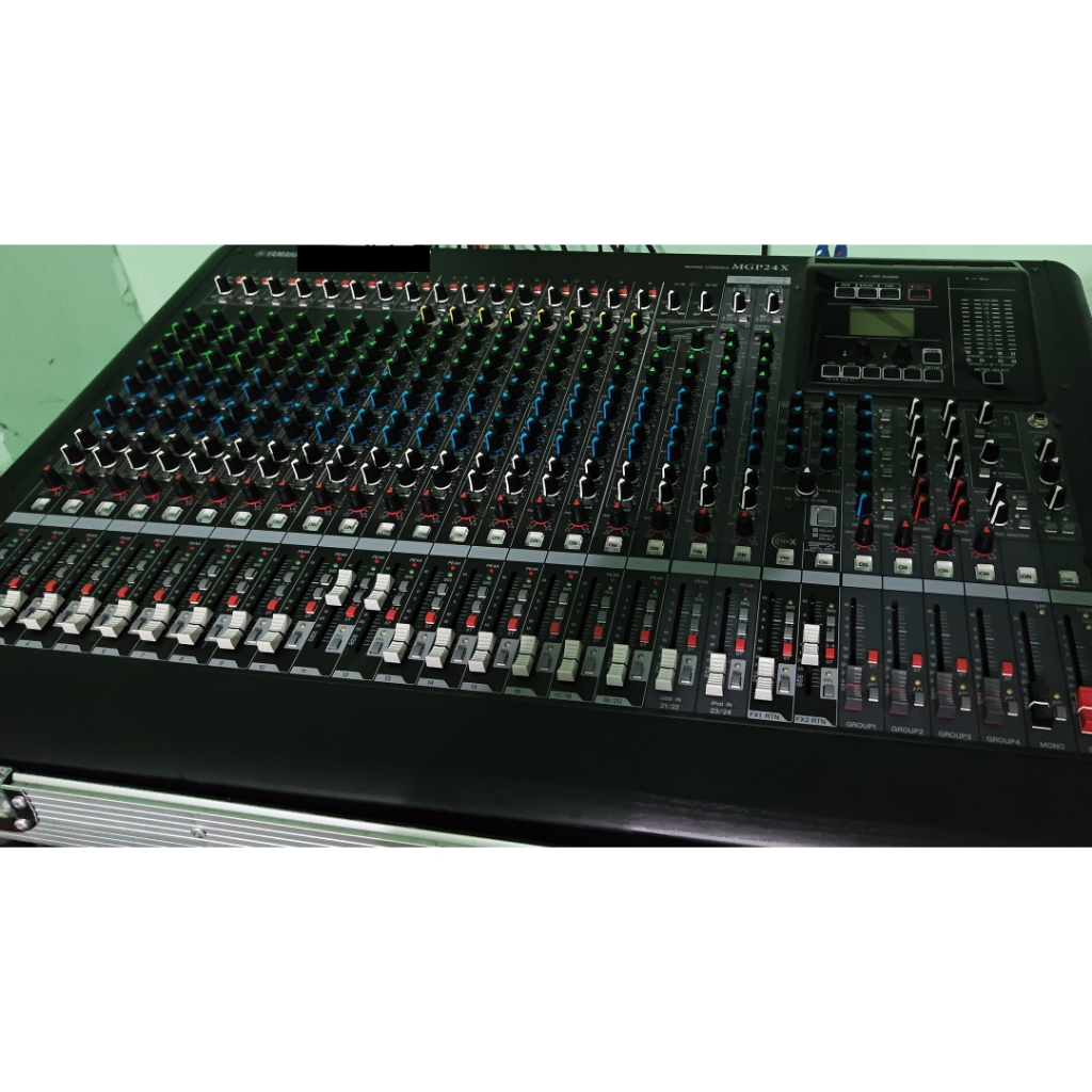 Mixer Audio Yamaha MGP 24 X Original