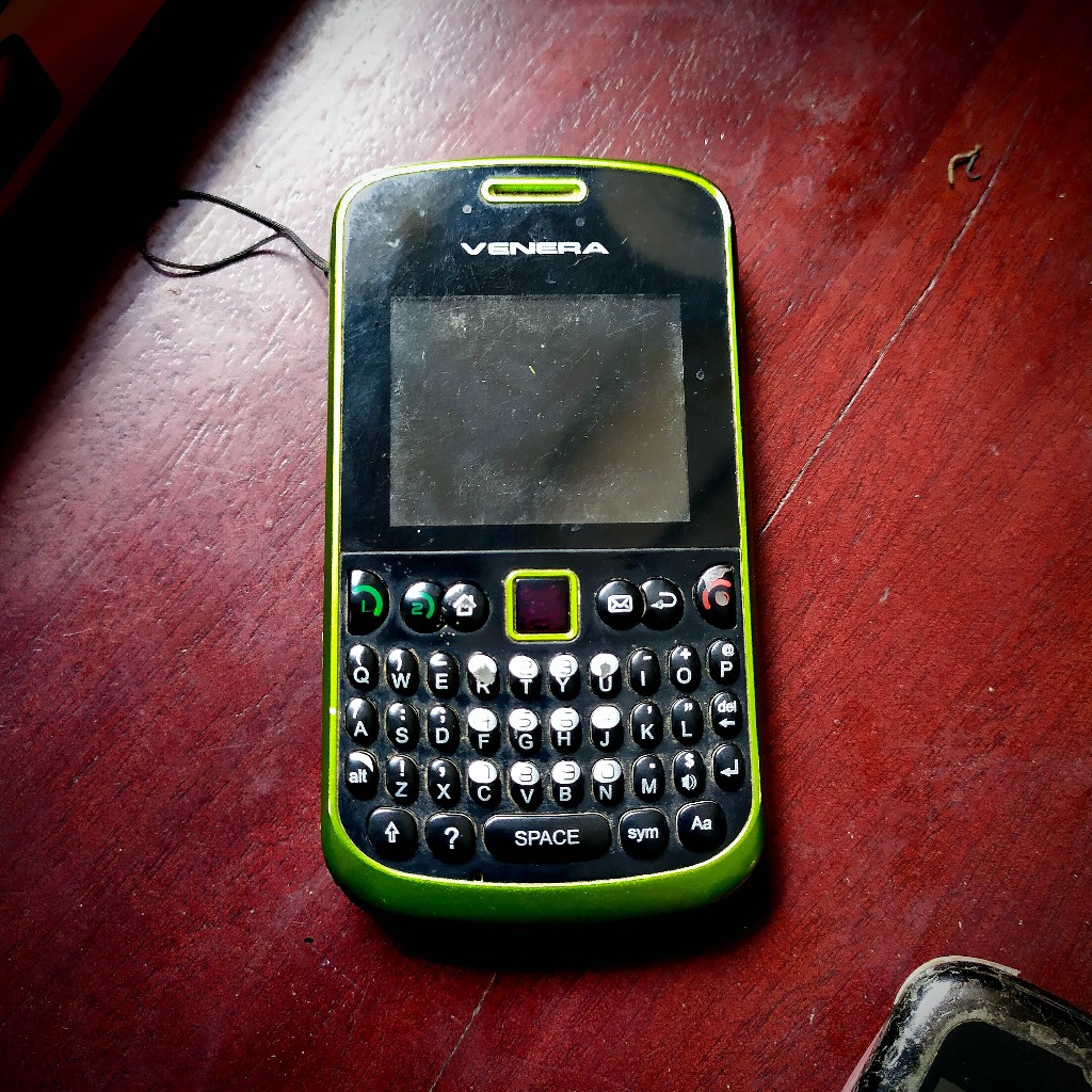 Venera Ego C205 | HP Jadul GSM | Unit | Untested Kolpri Bekas Minus
