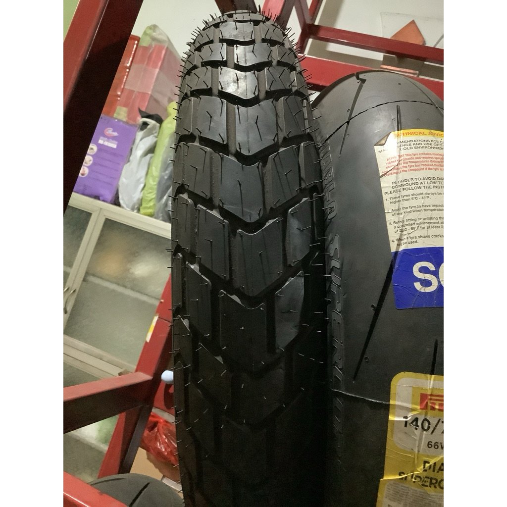 PIRELLI MT60Rs 130/90B16