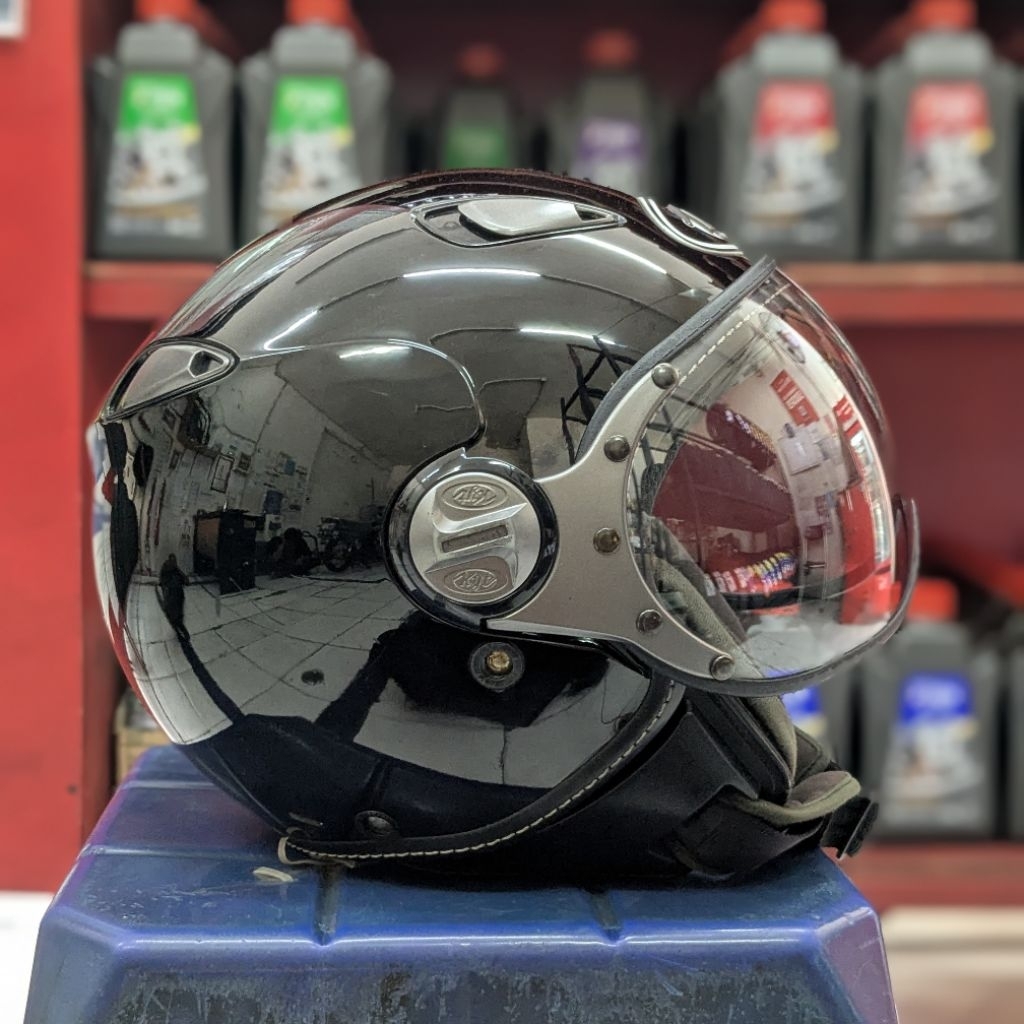 KYT ELSICO Black Glossy Second