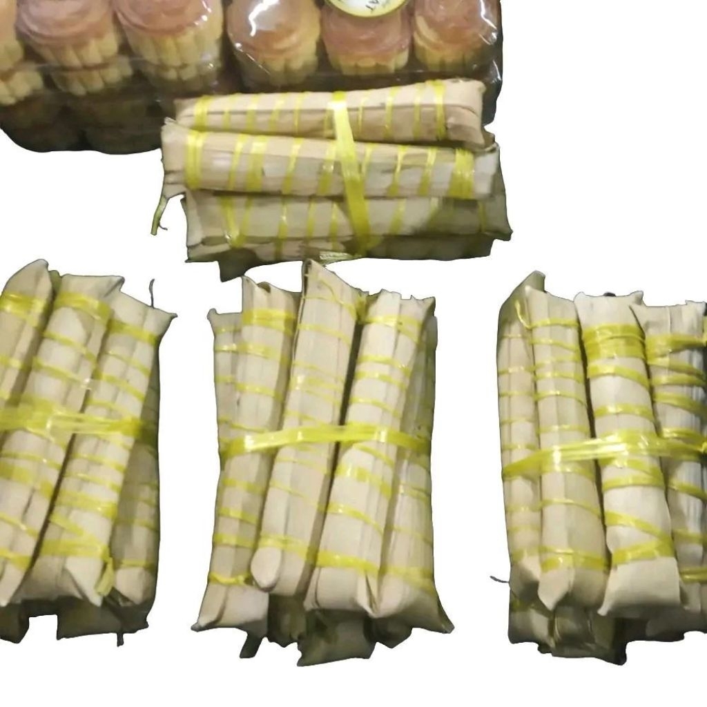 Lepet Ketan Isi Kacang Spesial / Lepet Beras Ketan Isi Sepuluh