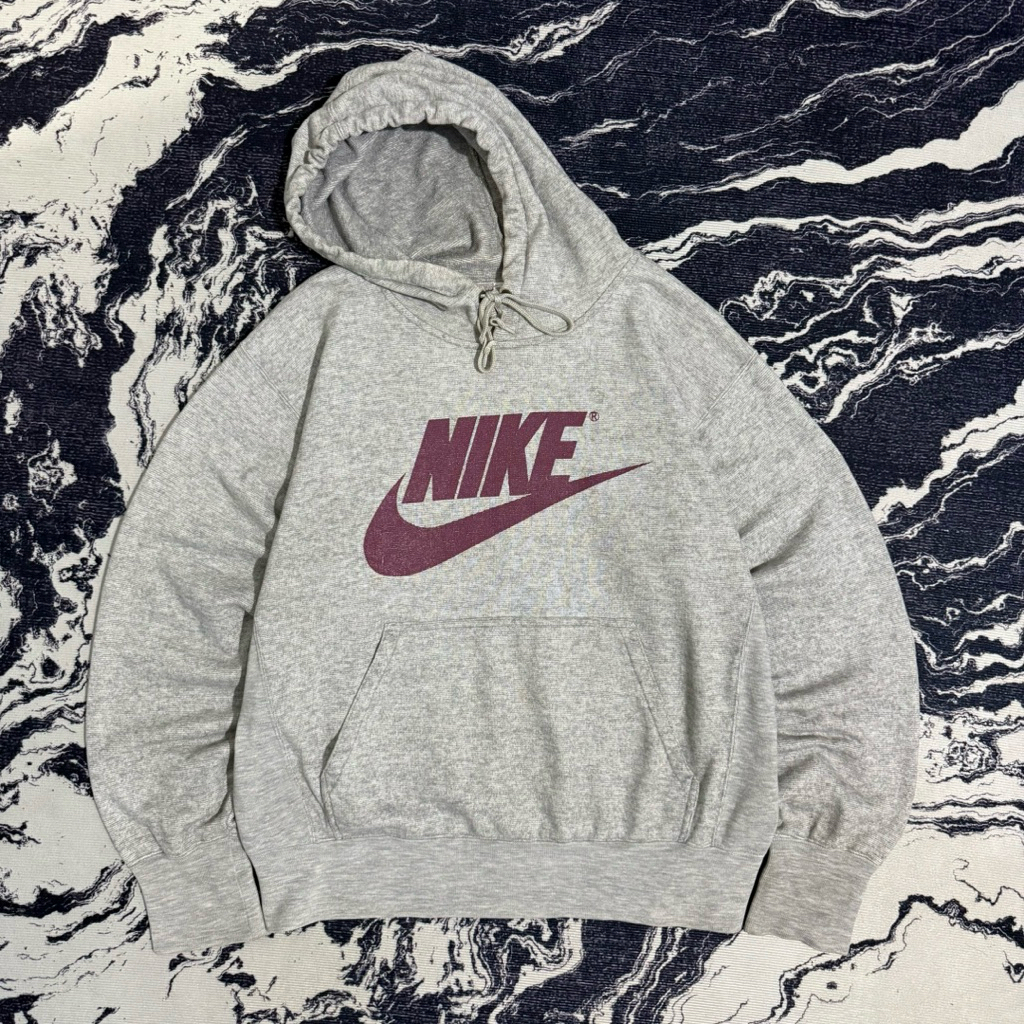 Vintage logo nike hoodie