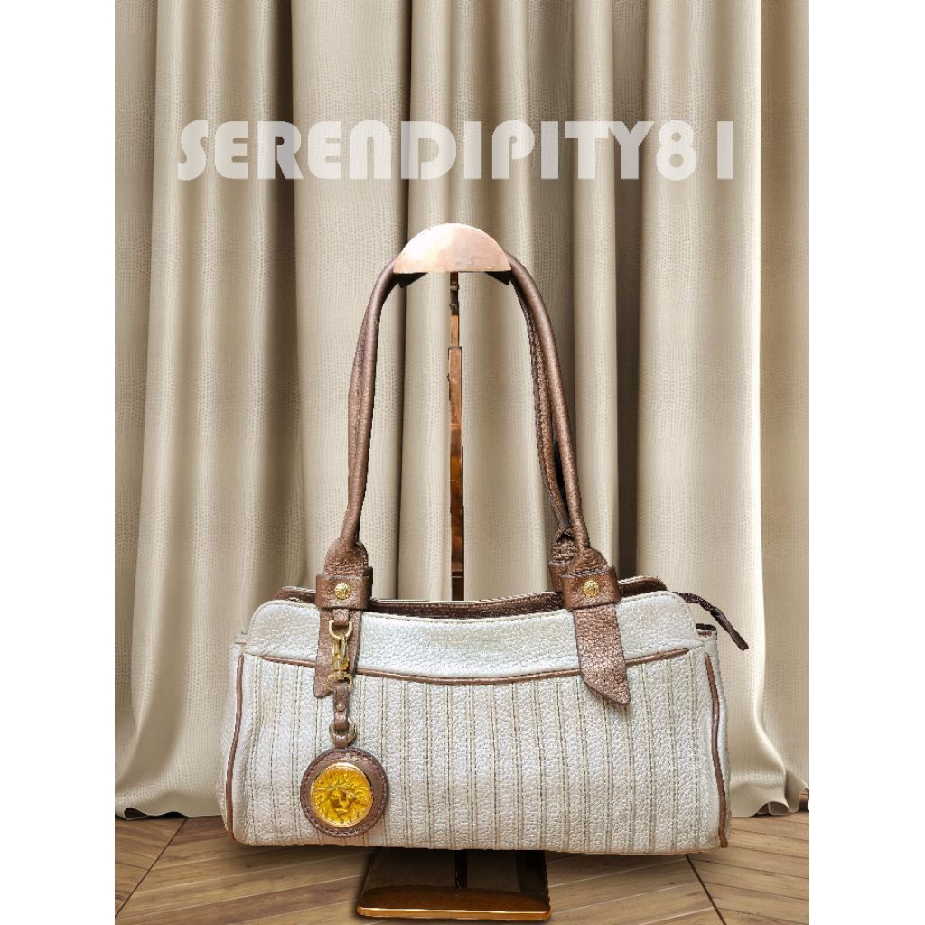 Anne Klein singa long shoulder