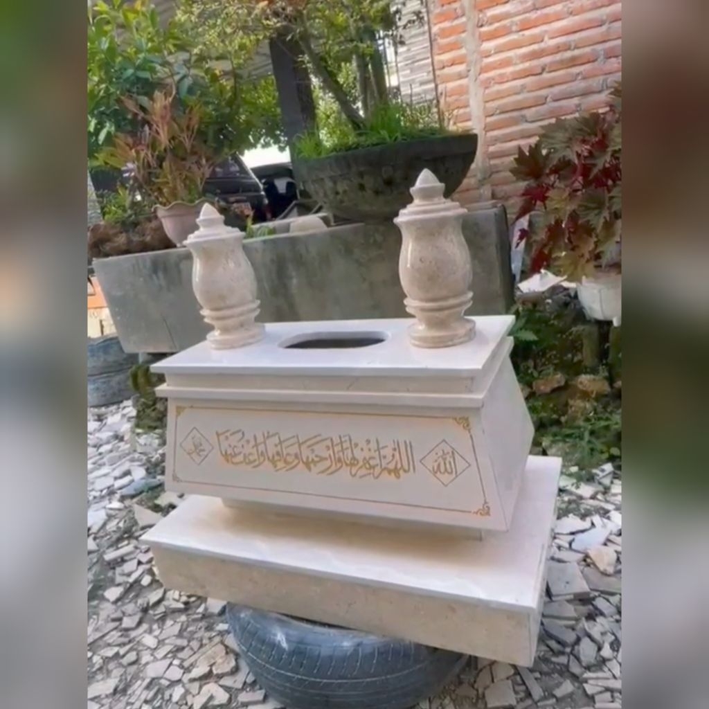 Kijing Makam Anak Marmer ( bisa custom )