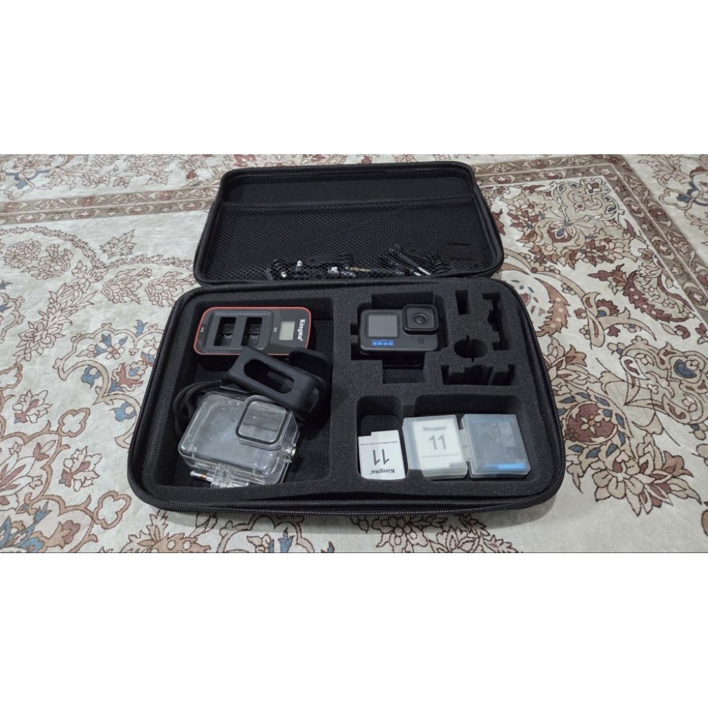 GoPro Hero 10 bekas second normal banyak bonus, tambah 2 baterai kingma, murah