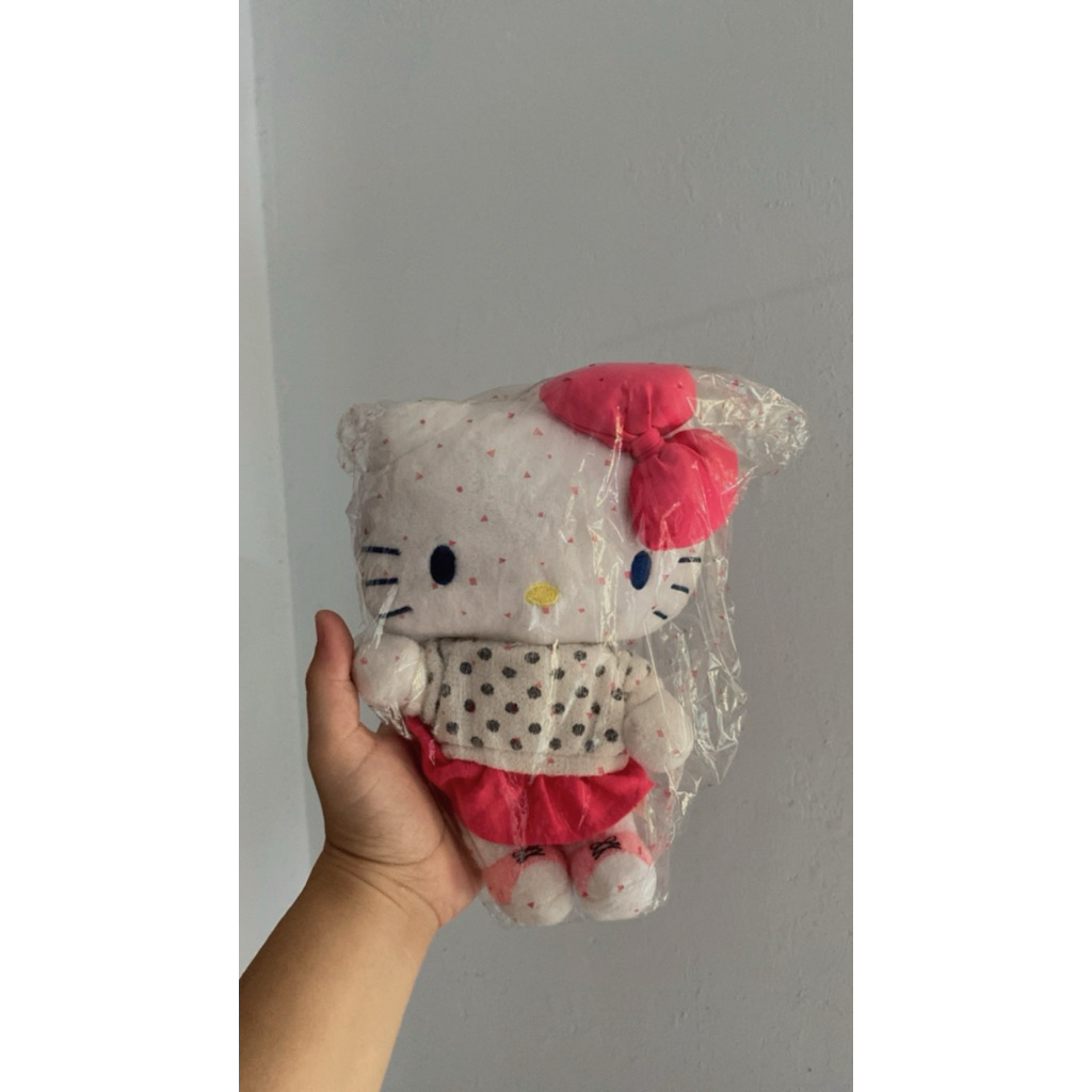 Boneka Hello Kitty Preloved