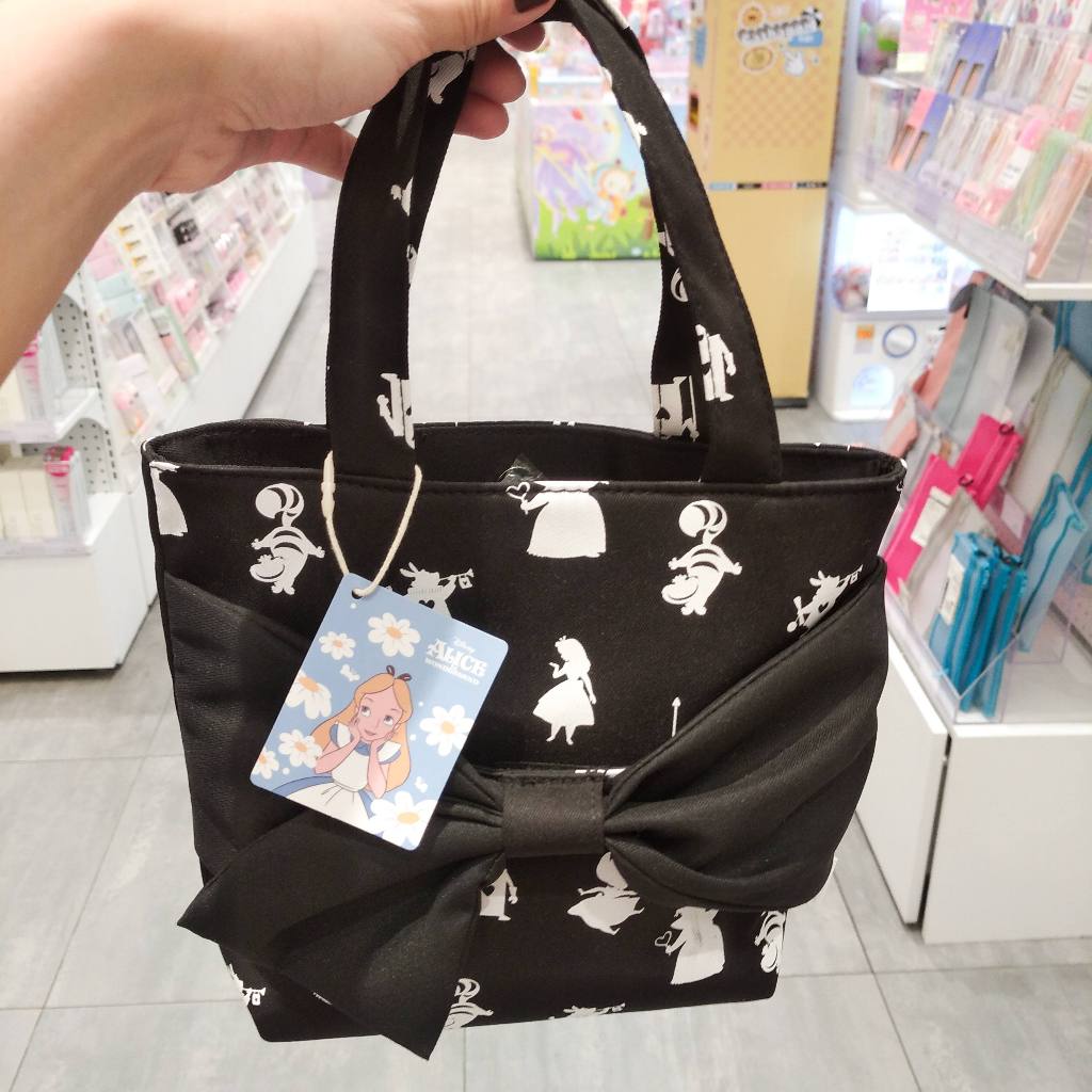 Tas Jinjing Disney Alice in Wonderland Black and White Hand Bag Pita
