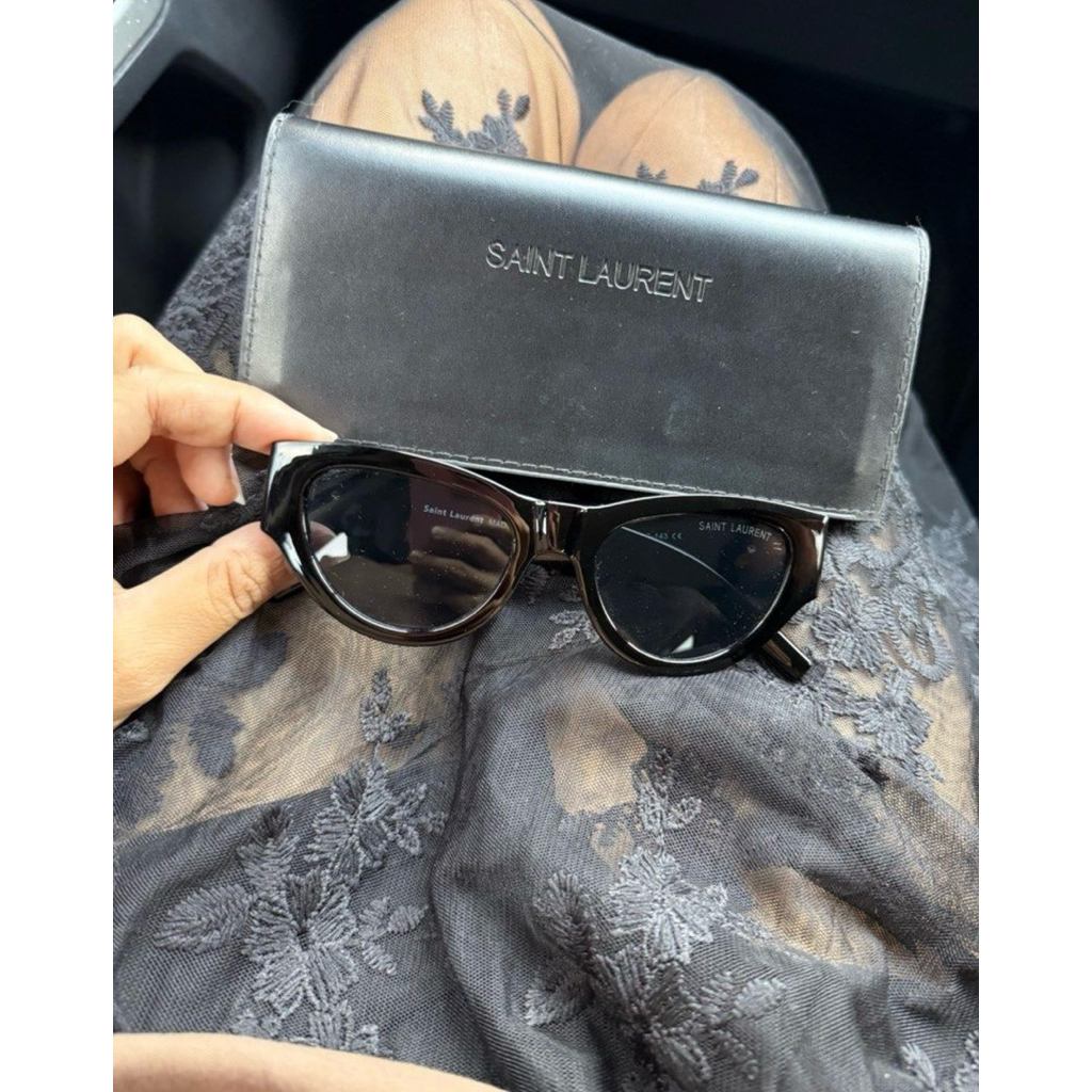 Preloved YSL Sunglasses SL M94. Kembaran sama Rose blackpink