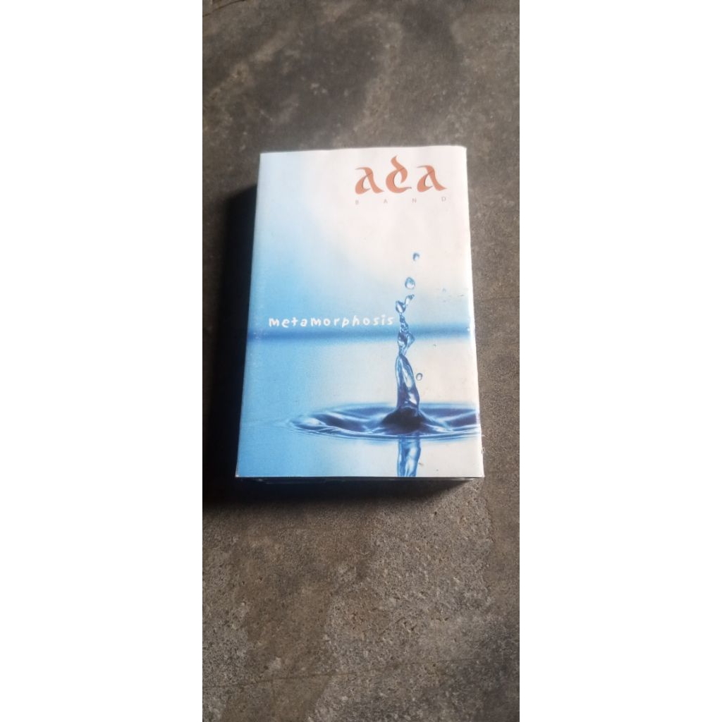 Kaset Ada band album metamorphosis