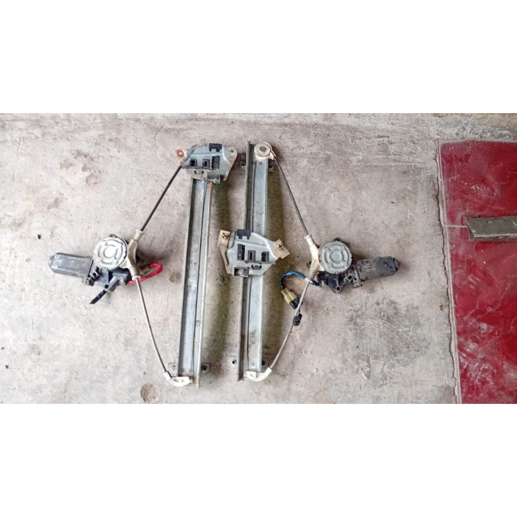 power window Mitsubishi Galant lele