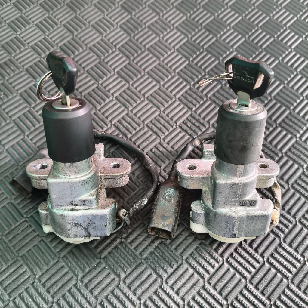 Kunci KLX 150 Original (bekas)