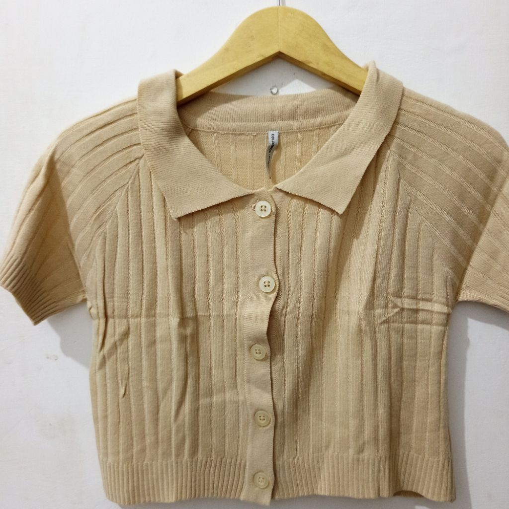 Preloved by Kameyy | Crop Top Colorbox | Kemeja Rajut Colorbox | Baju Rajut Wanita | Baju Rajut Colo