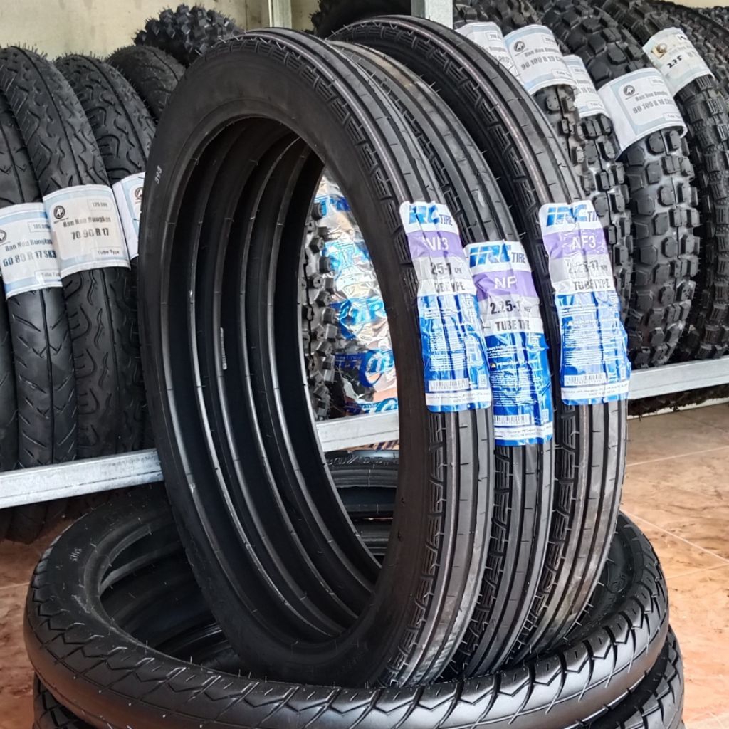 IRC nf3 2.25 r 17 ban luar motor bebek motif classic depan. jenis ban tube type