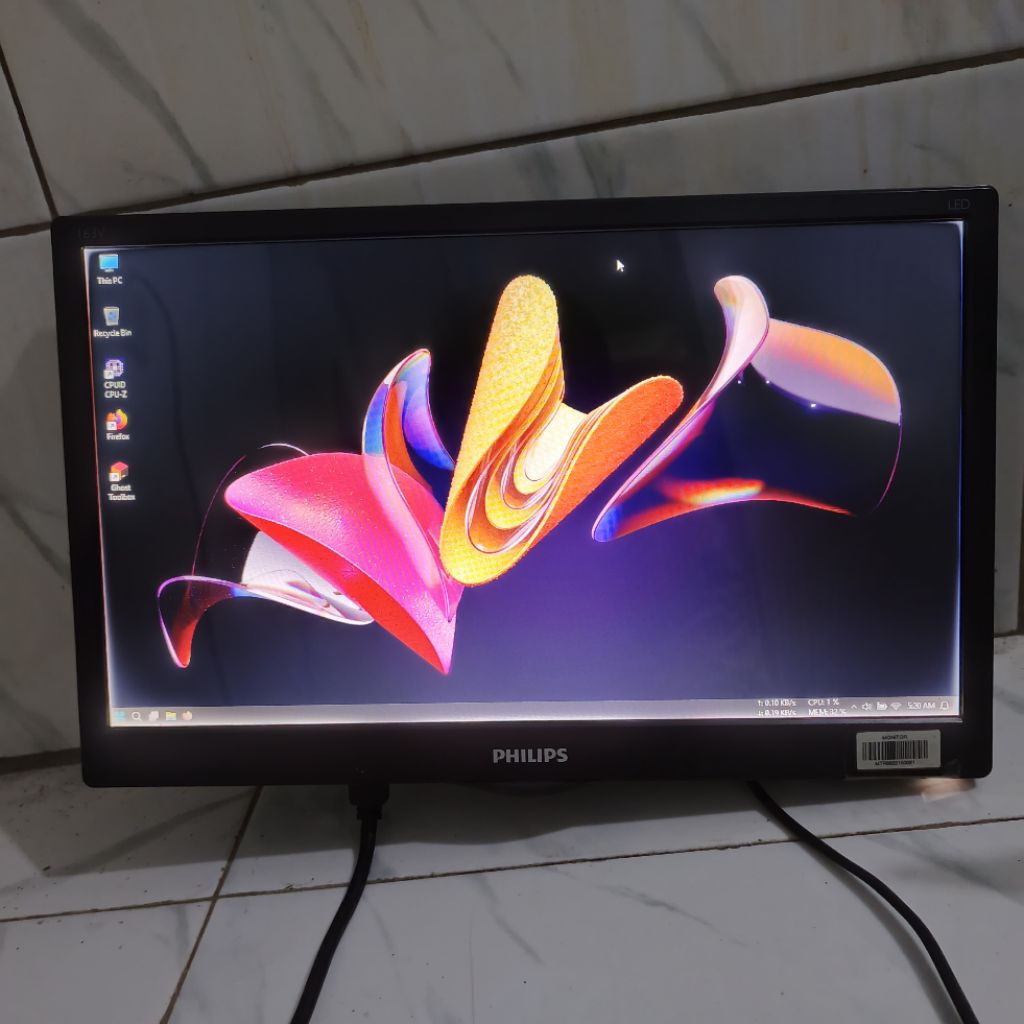 Monitor Murah Meriah Philips 16 Inch 163V5L Shadow