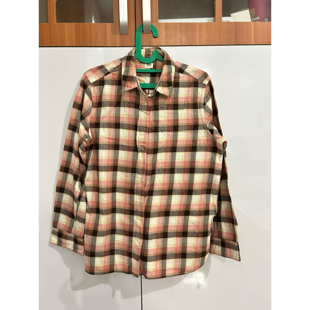 Preloved flanel Uniqlo
