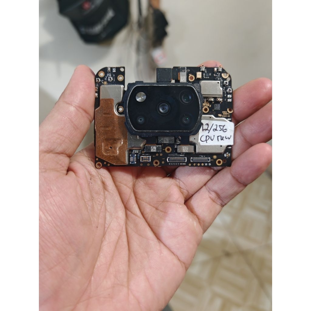 mesin pocox3 pro 12/256 cpu new