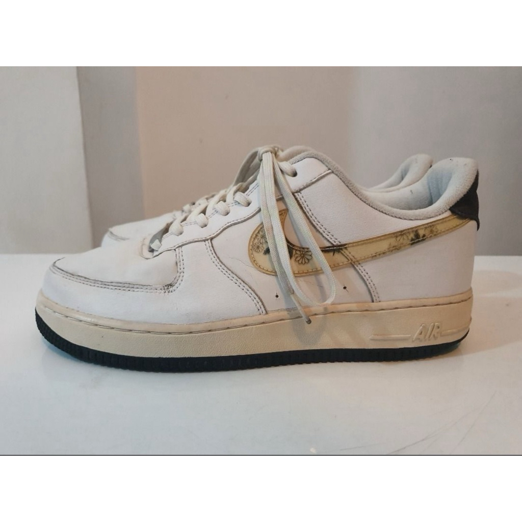 Nik* AF 1 Daisy UPC tembus Size 42