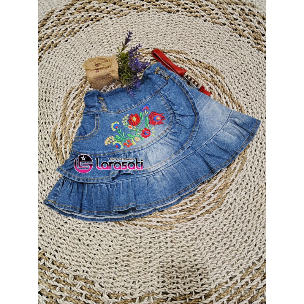 Rok Anak Pendek Jeans / Rok Anak Pendek Jeans Leivy