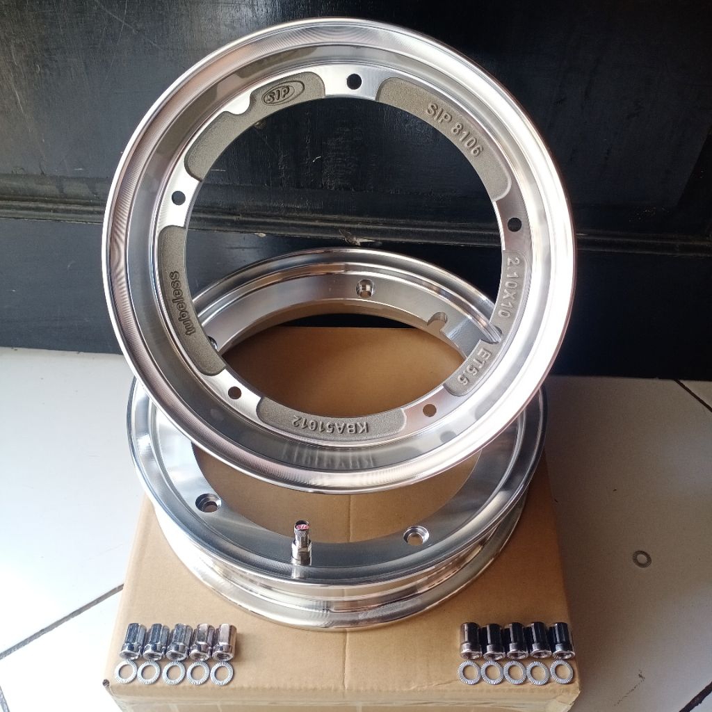 Velg vespa tubeles ring 10 sip satu set depan belakang