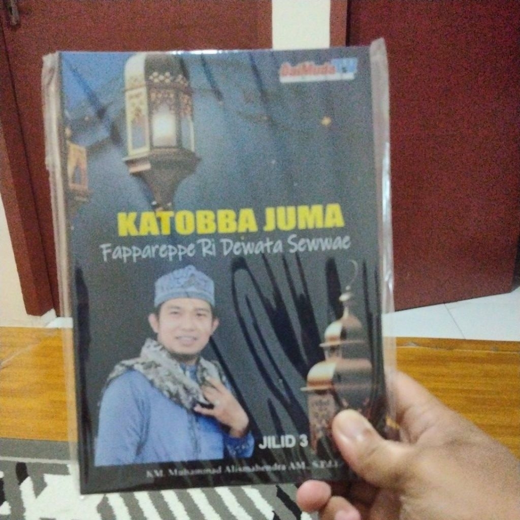BUKU KHUTBAH JUM'AT BUGIS