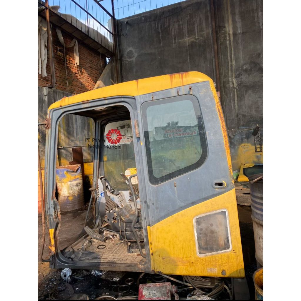 Kabin Komatsu / Cabin Excafator komatsu PC130-7 / PC200