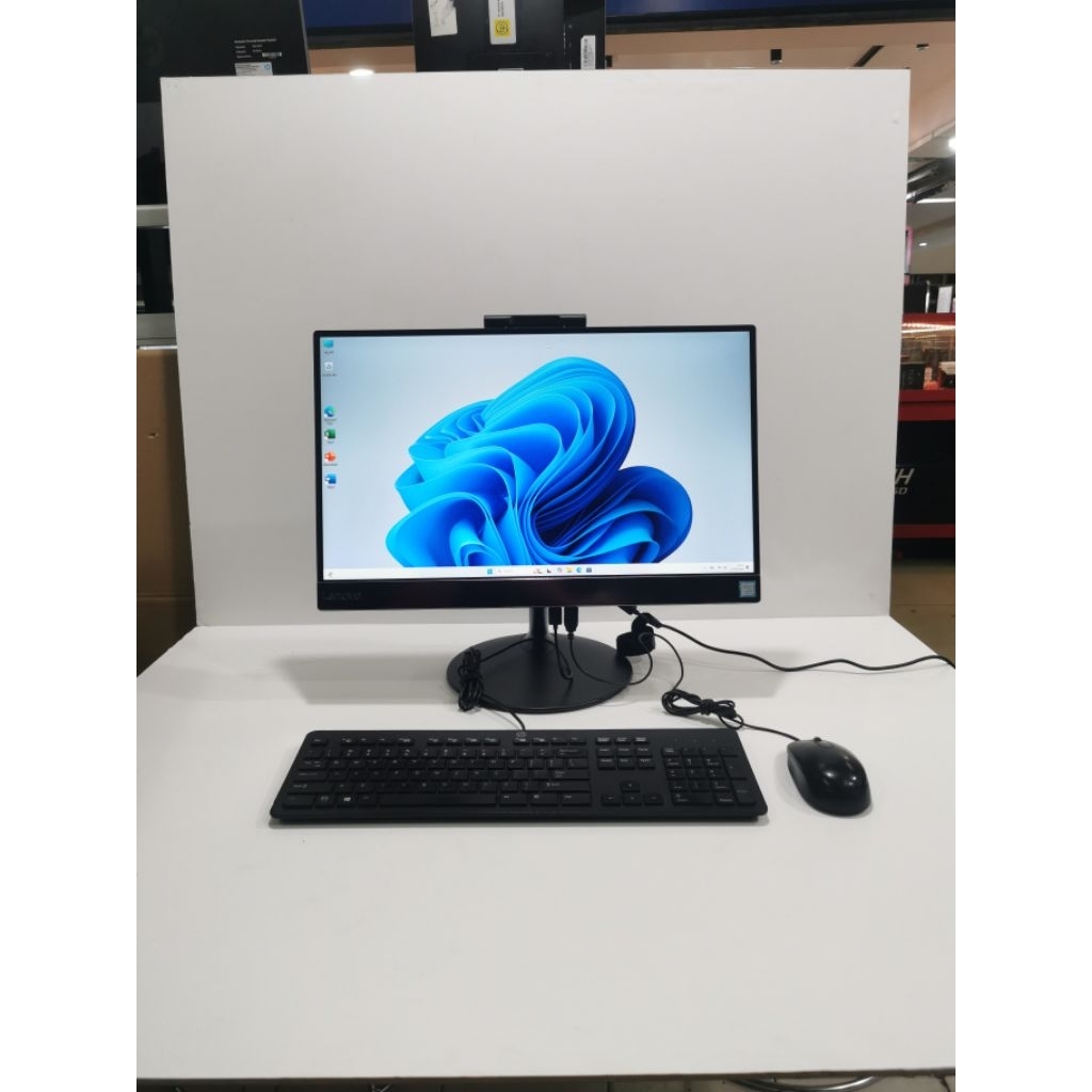 PC ALL IN ONE LENOVO V410z CORE i5 GEN 7
