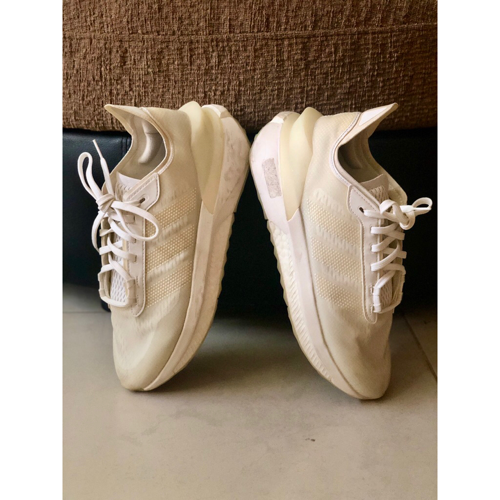 Sepatu Sneakers Adidas Avryn Original Used kondisi 8/10