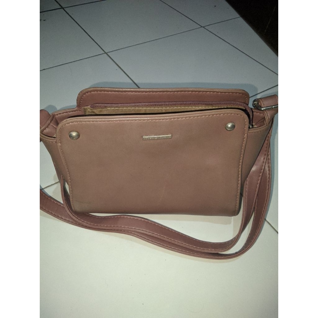 ~prelovedbyzalfaa - tas selempang Shopie martin