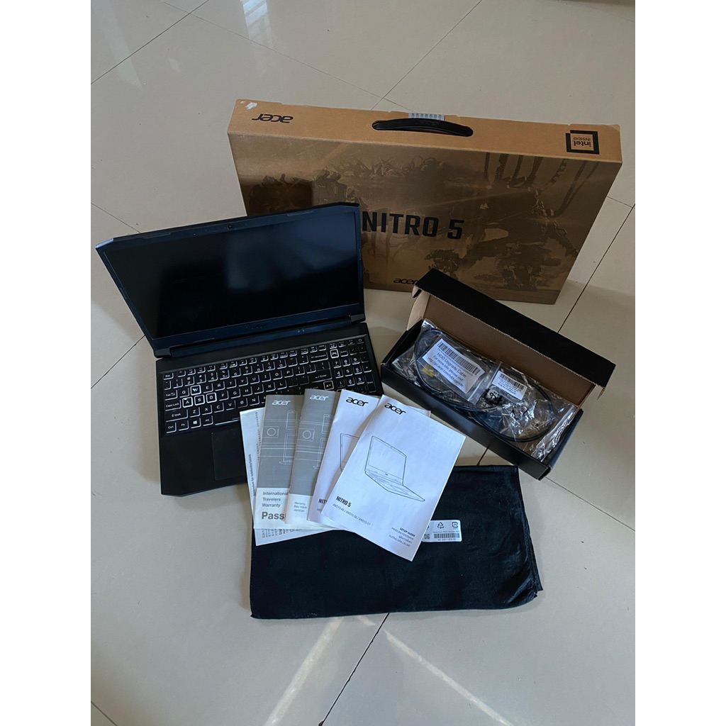 Acer Nitro 5, Intel core i5-11400H, 144Hz, Nvidia Geforce RTX 3050, Ram 8, SSD 512Gb