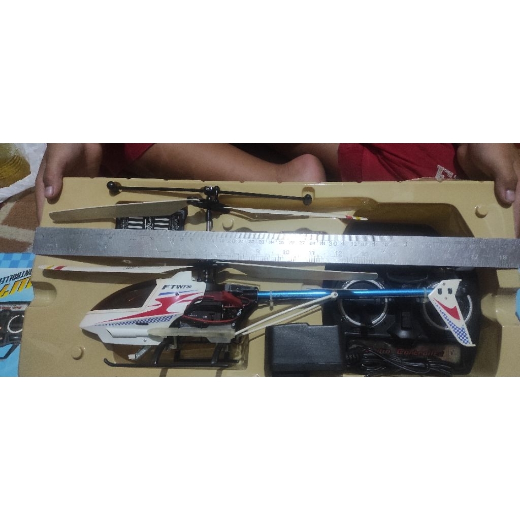 barang baru stok lama cuci gudang mainan helicopter RC muran meriah FTW 730 besar