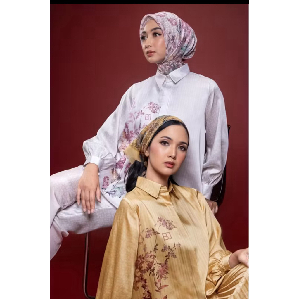 Viola Basic Shirt Benang Jarum