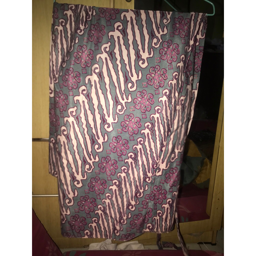 Preloved kain songket/Rok kebaya songket