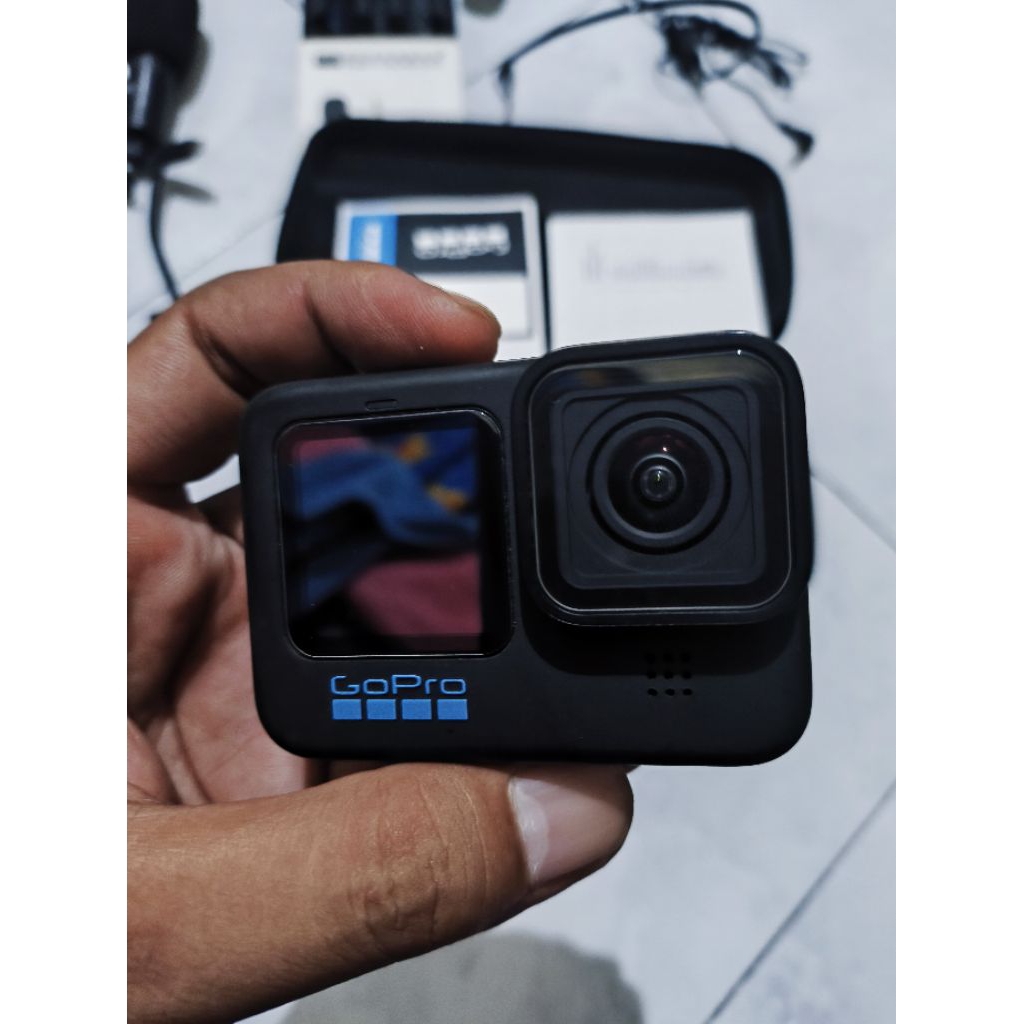 Gopro hero 10 black second mulus no minus, banyak kelengkapan