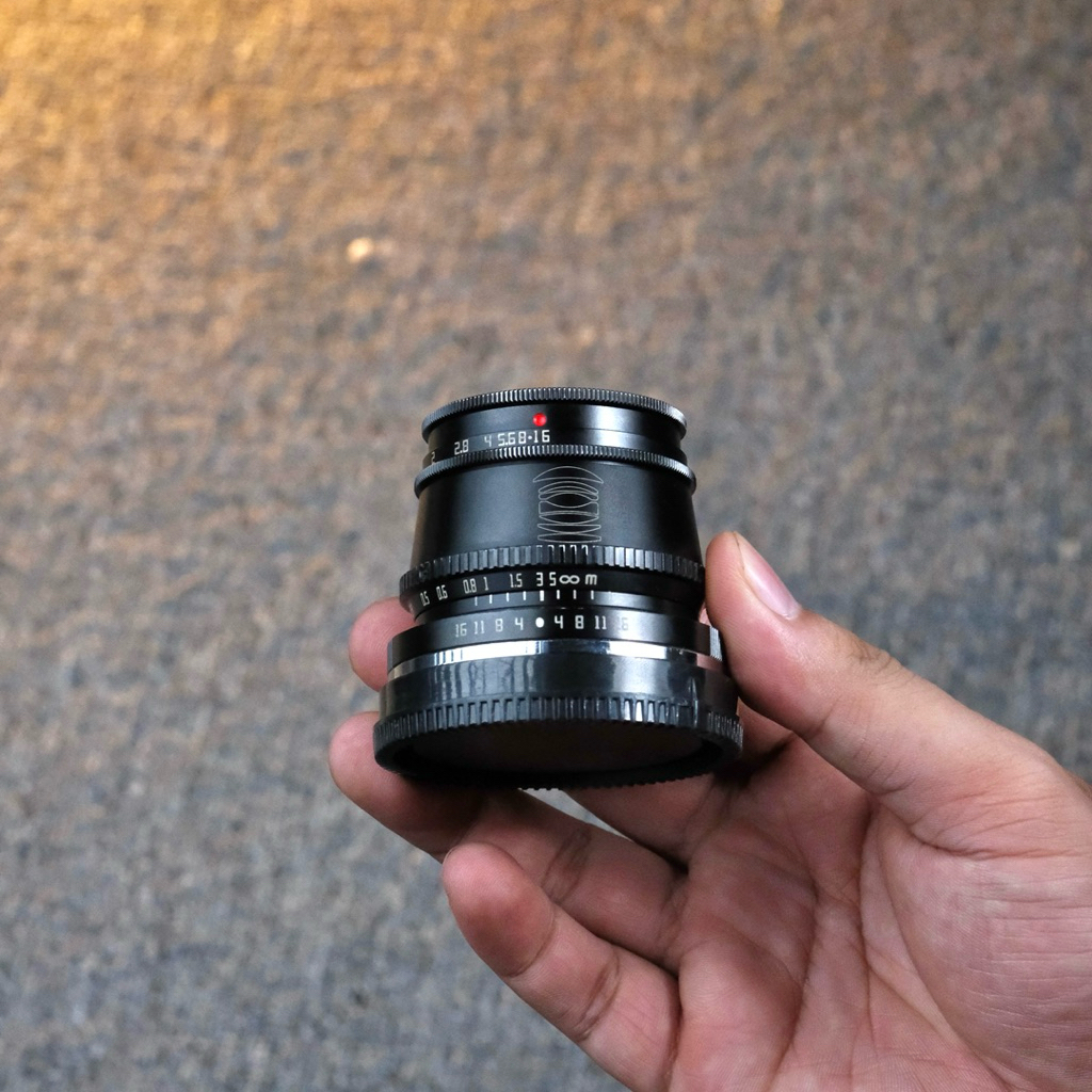 Lensa TTartisan 35mm f1.4 for Sony Bekas second