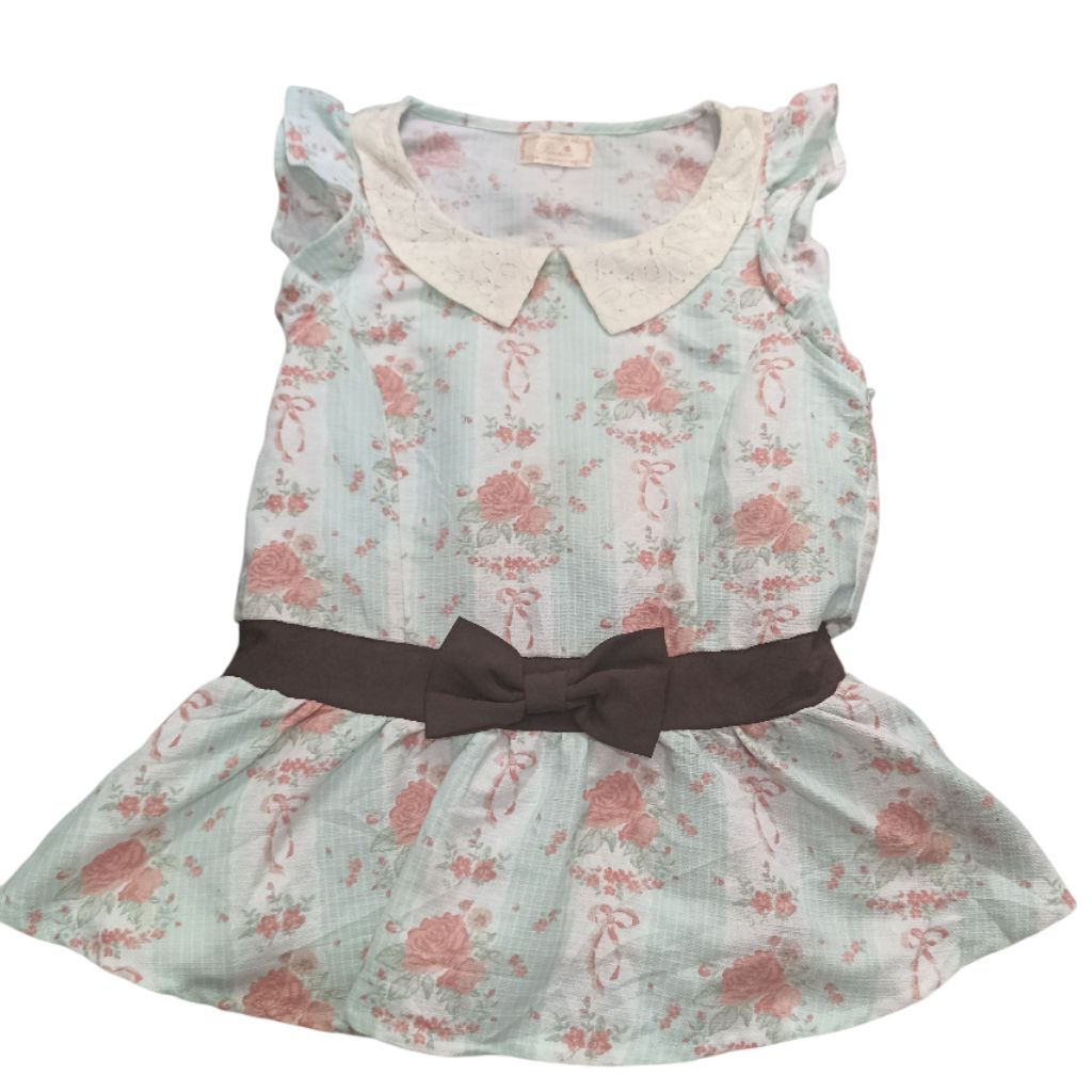 Penderie by Liz Lisa floral top with bow