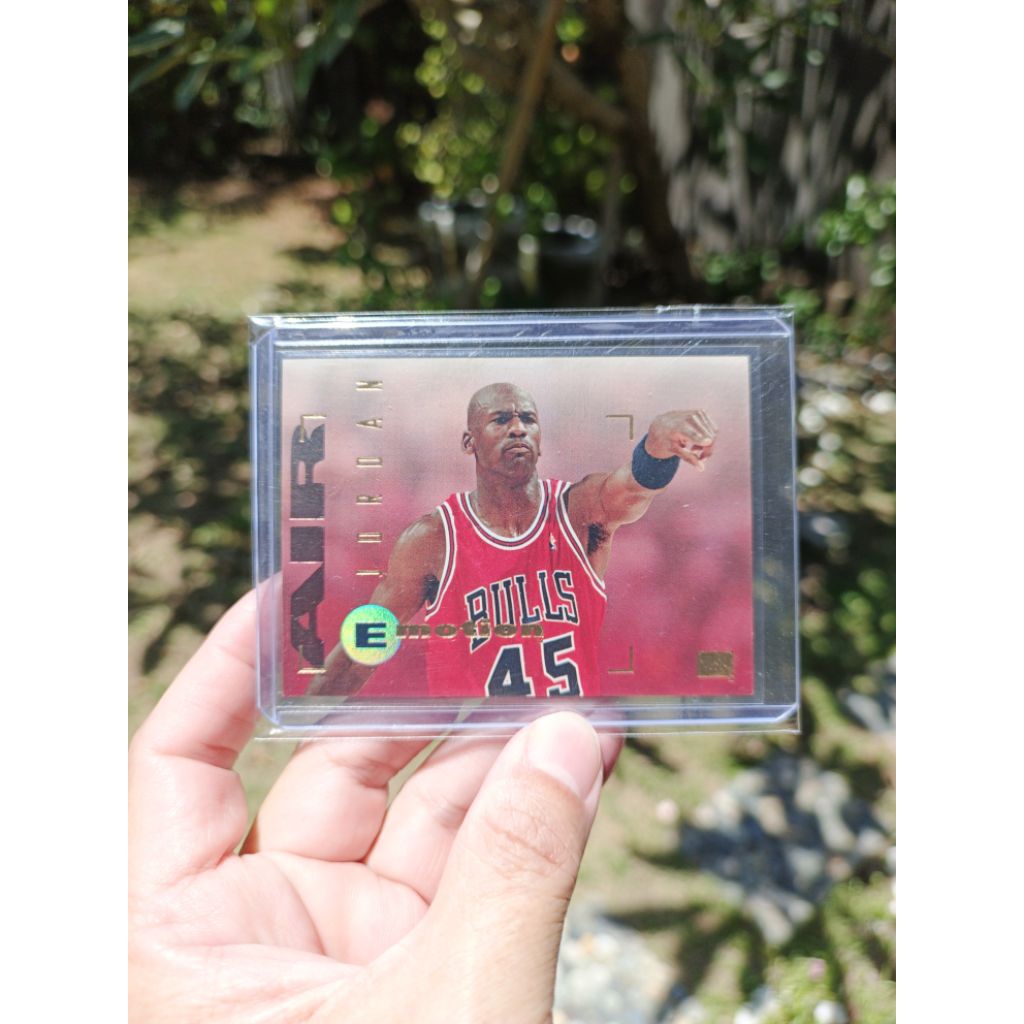 kartu basket 1995 Skybox Emotion Michael Jordan