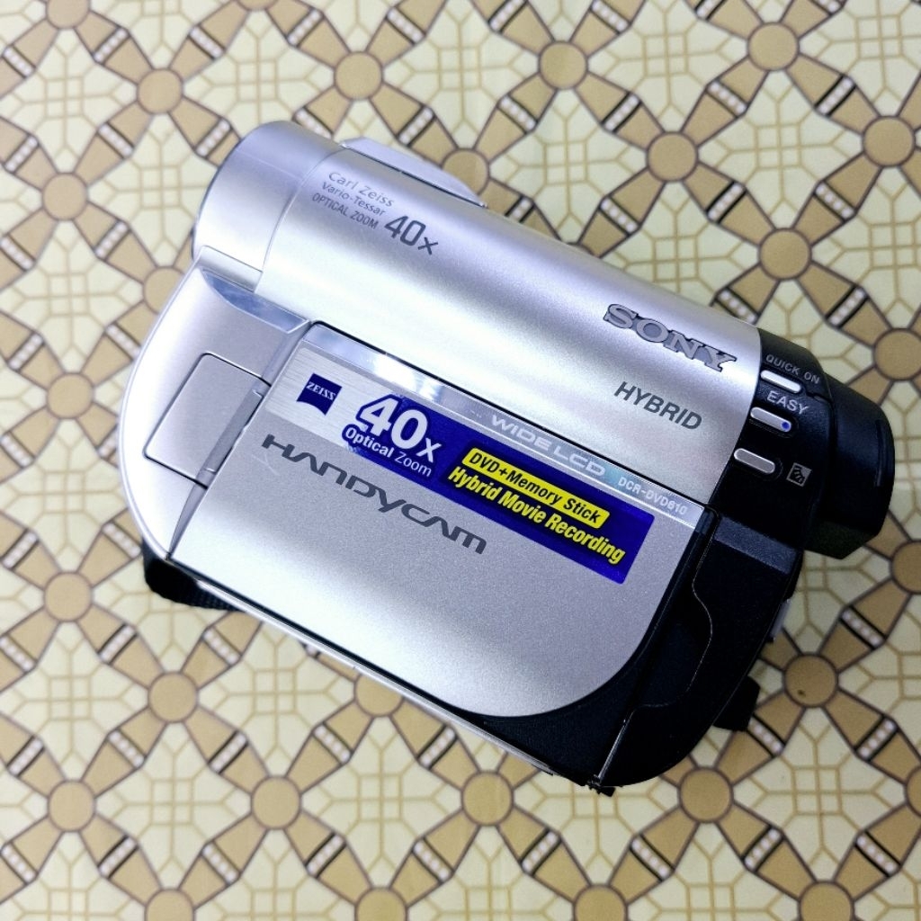 Handycam Sony DCR-DVD610 Hybrid DVD Memory Stick