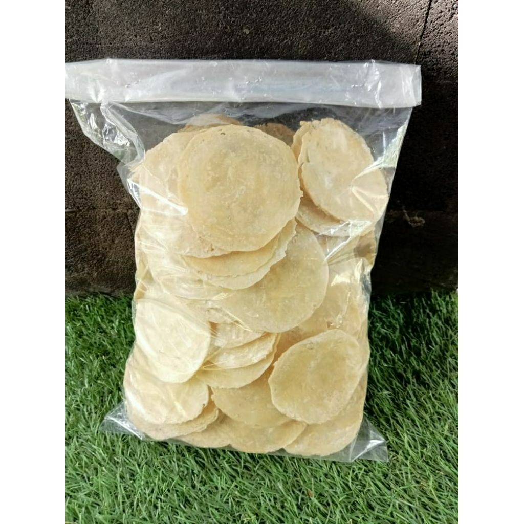 Emping melinjo ukuran besar