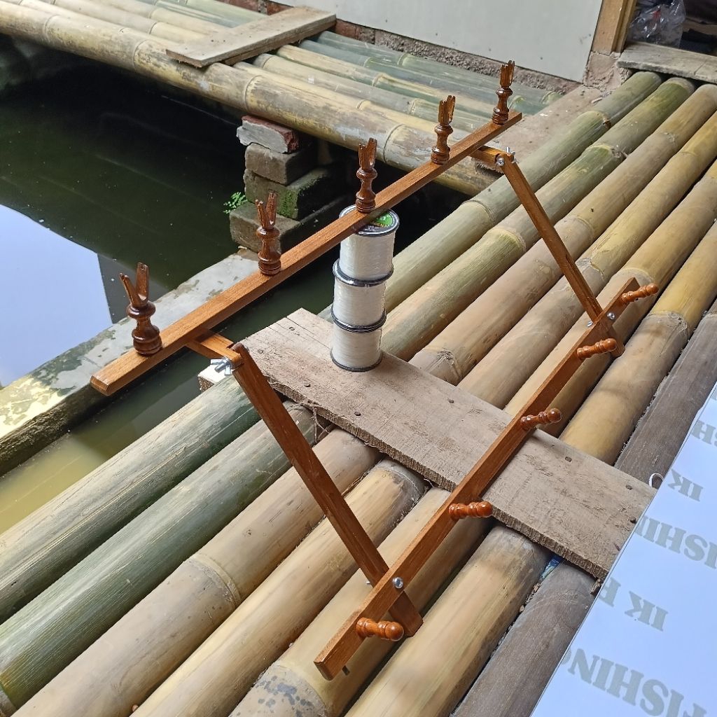 Standar joran pancing dudukan joran timbang bahan jati