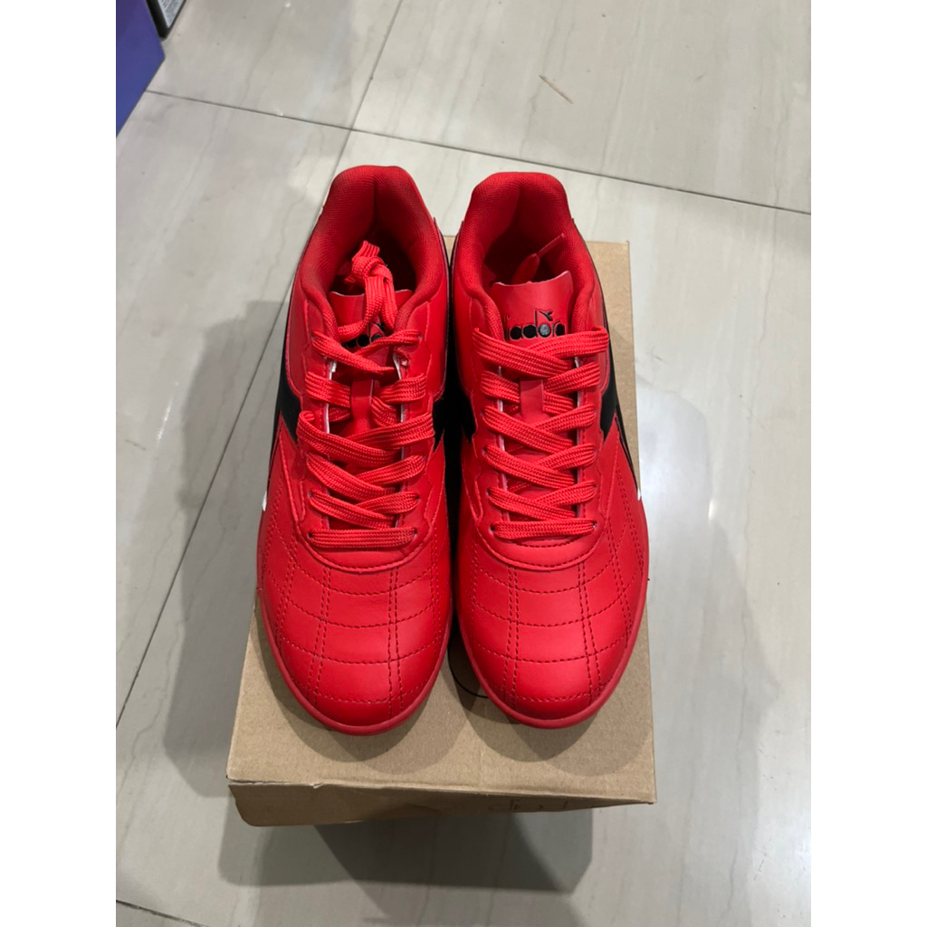Diadora Futsal Maddox Red 100% Original