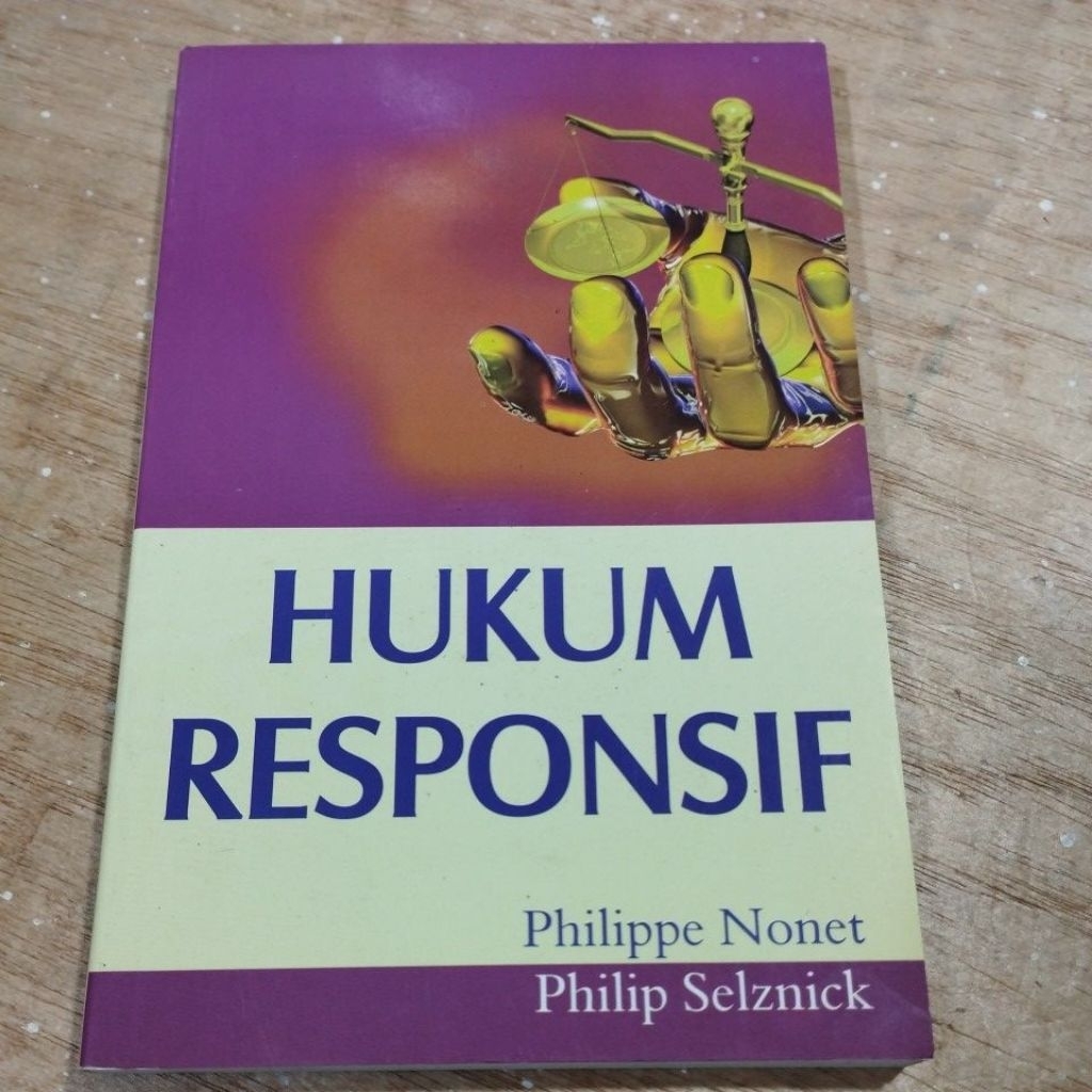 Buku Original Hukum Responsif